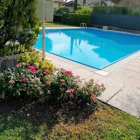 Rosy - Garda Case Apartmán *