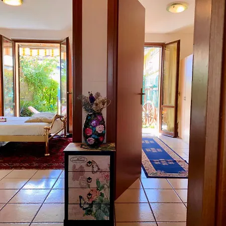 Rosy - Garda Case Apartmán